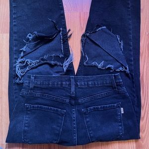 Black Ripped Jeans °❀⋆.ೃ࿔*:･